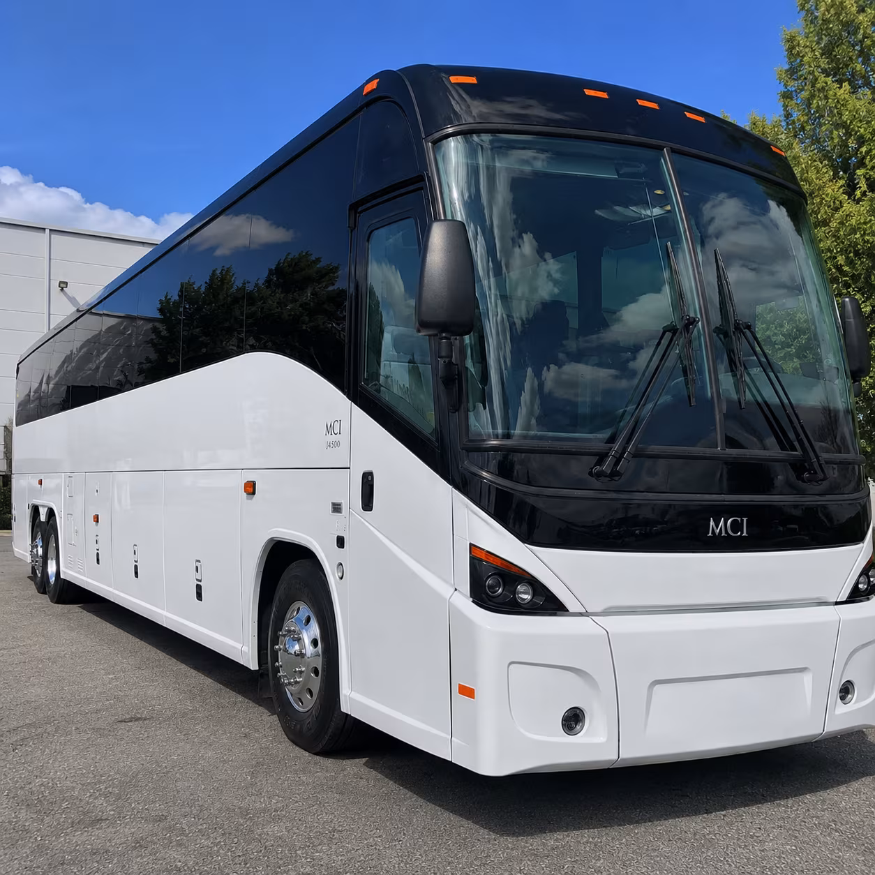 daily commuter shuttle service along the gallatin road and tn 386 corridor