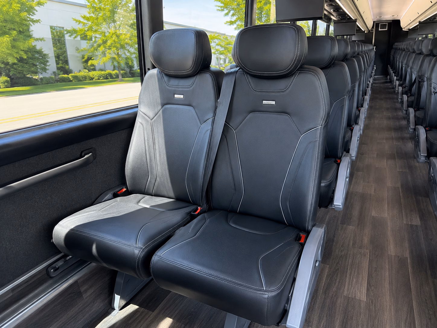 how your starting location and deadhead miles affect charter bus rates in hendersonville tennessee