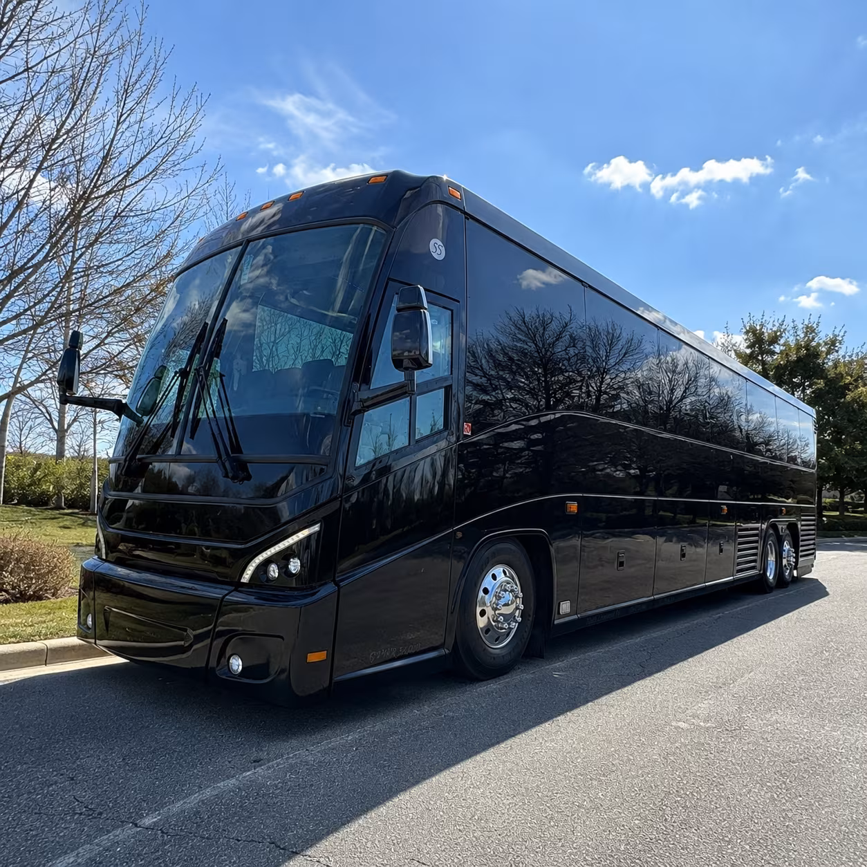 shuttle buses for tennessee state capitol and nashville government meetings